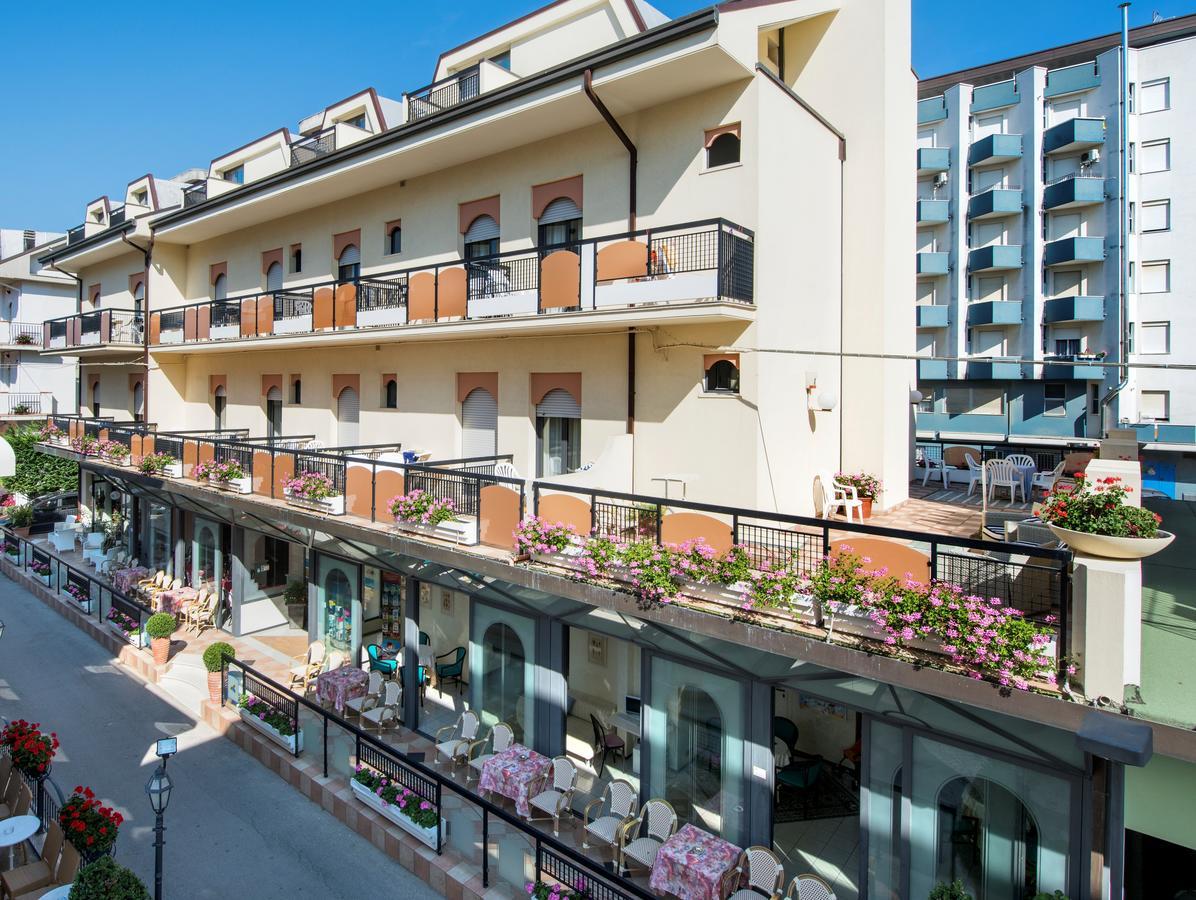 Hotel La Conchiglia Bellaria-Igea Marina Dış mekan fotoğraf